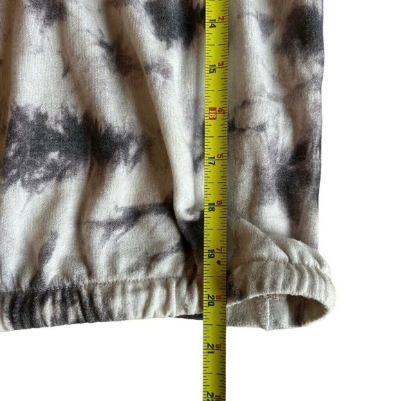 Lush Mock Neck Long‎ Raglan Sleeve Sweatshirt Gray Stone Tie Dye Medium - Picture 5 of 9